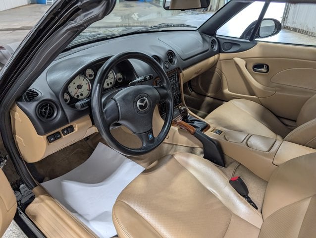 2001 Mazda Mazda MX-5 Miata LS