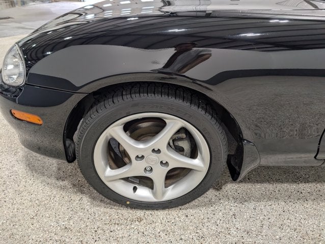 2001 Mazda Mazda MX-5 Miata LS
