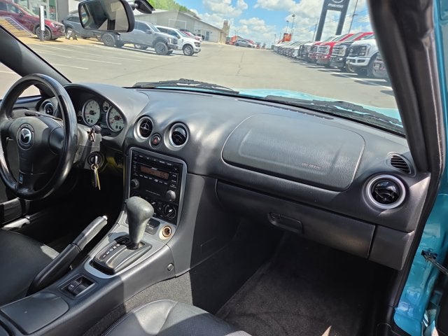 2003 Mazda Mazda MX-5 Miata Cloth