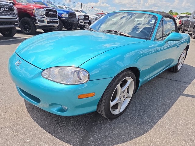 2003 Mazda Mazda MX-5 Miata Cloth