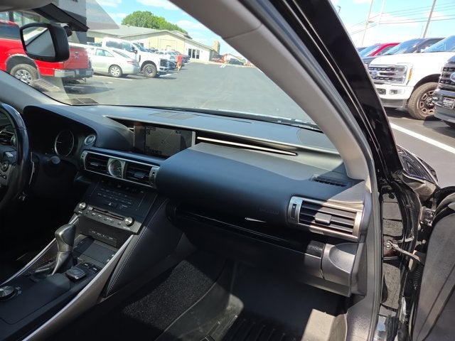 2016 Lexus IS 300 