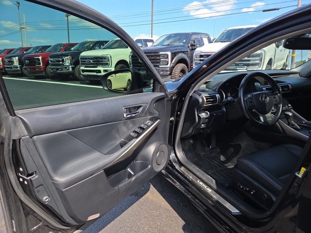 2016 Lexus IS 300 