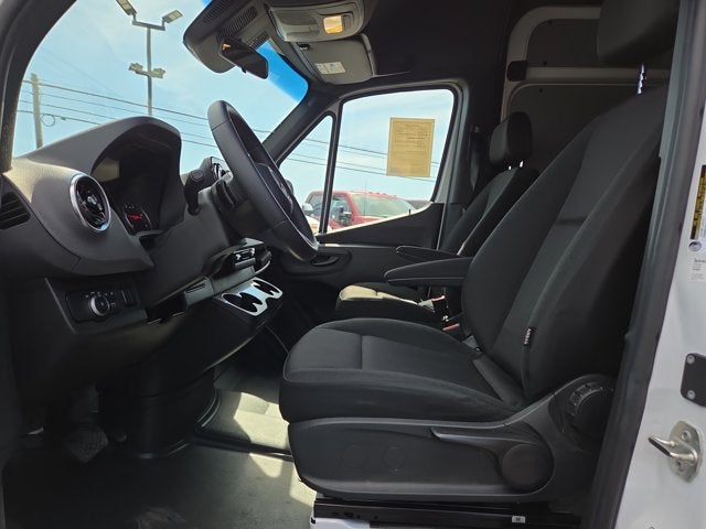 2025 Mercedes-Benz Sprinter Cargo Van Base